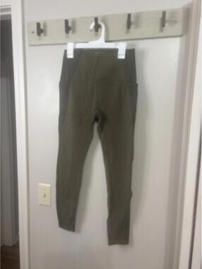 G by Giuliana Olive Green Active Leggings  XXS Petite NWOT